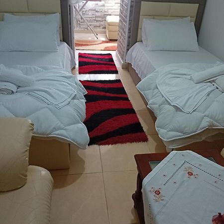 Olivia Guesthouse Gjirokastra Kültér fotó