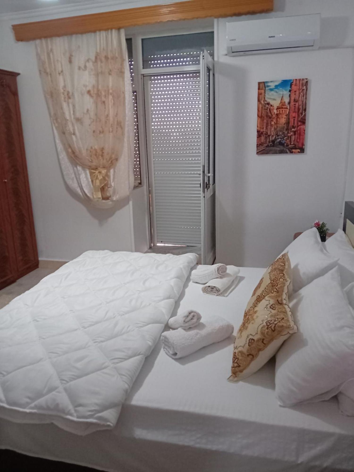 Olivia Guesthouse Gjirokastra Kültér fotó