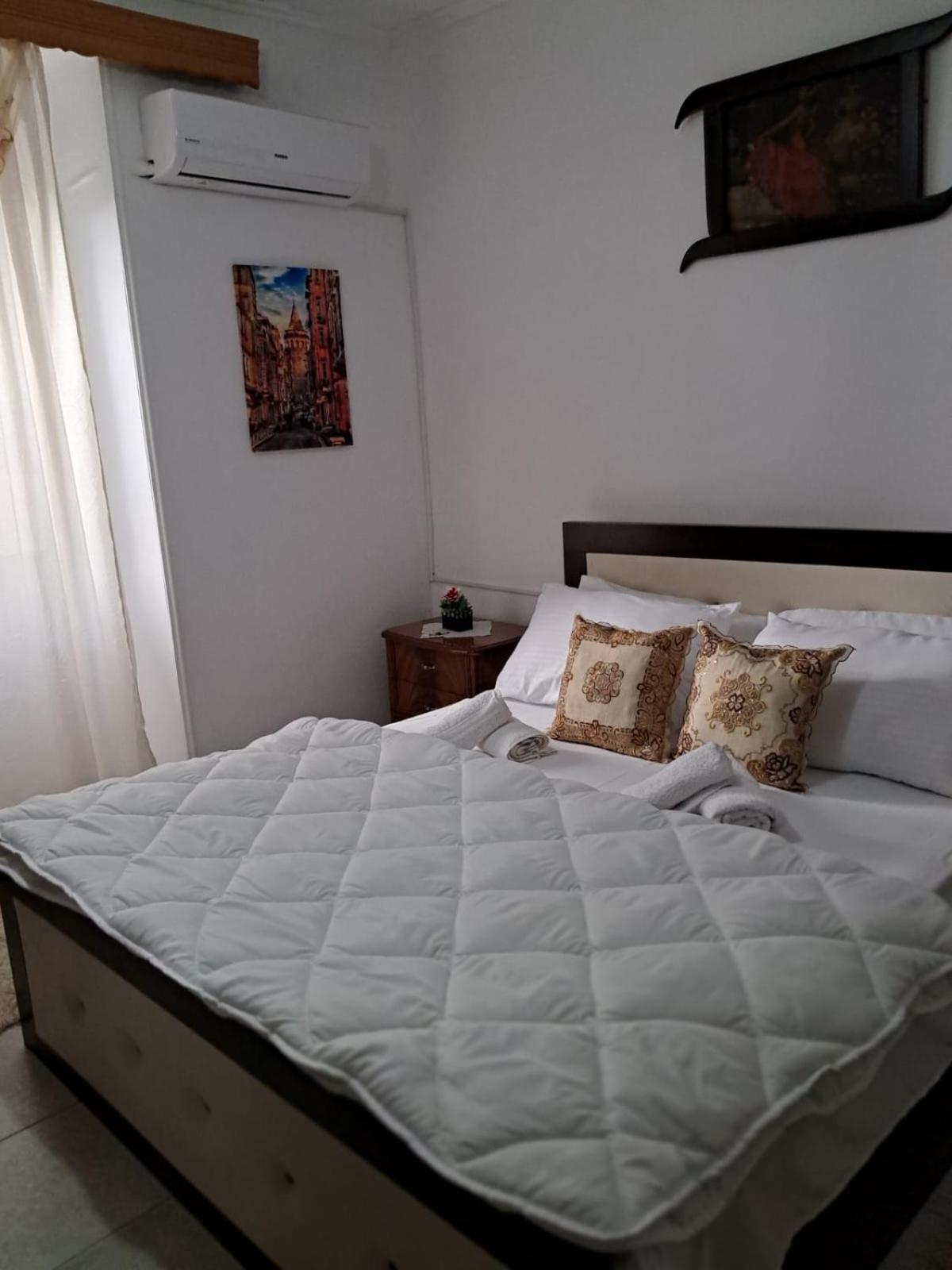 Olivia Guesthouse Gjirokastra Kültér fotó