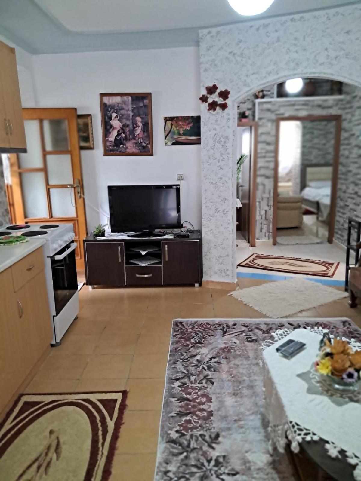 Olivia Guesthouse Gjirokastra Kültér fotó