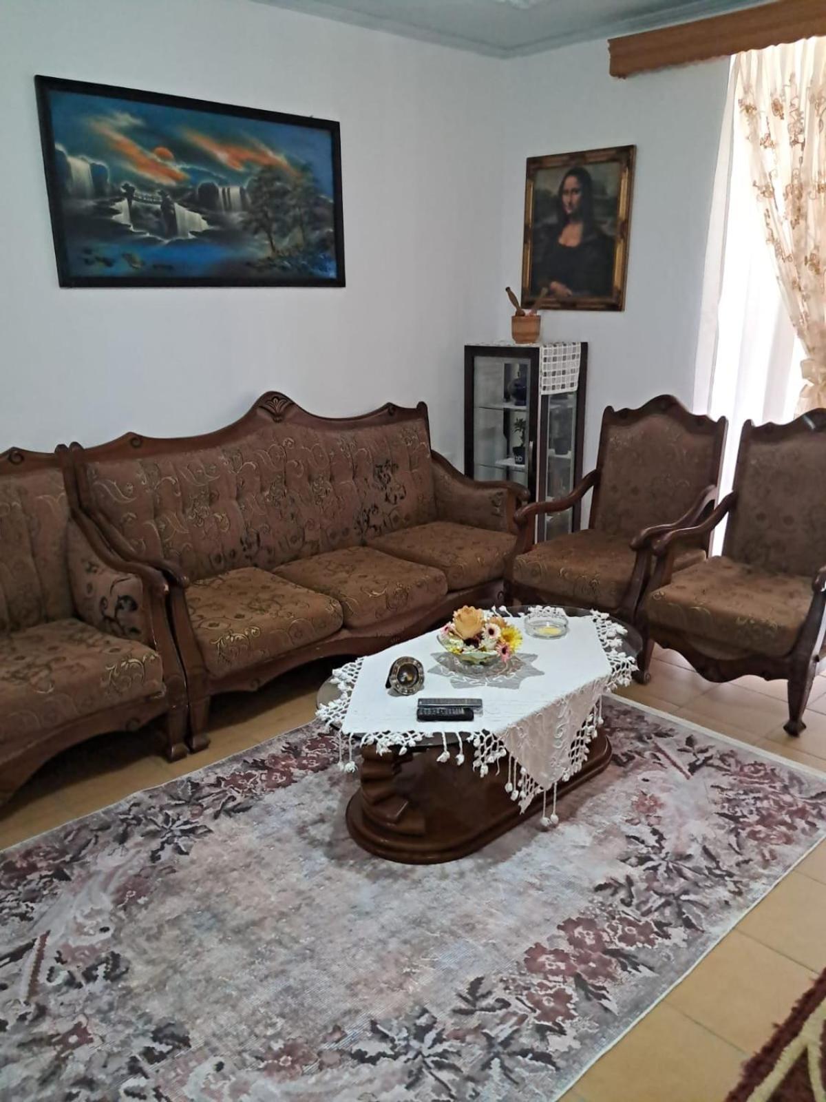 Olivia Guesthouse Gjirokastra Kültér fotó
