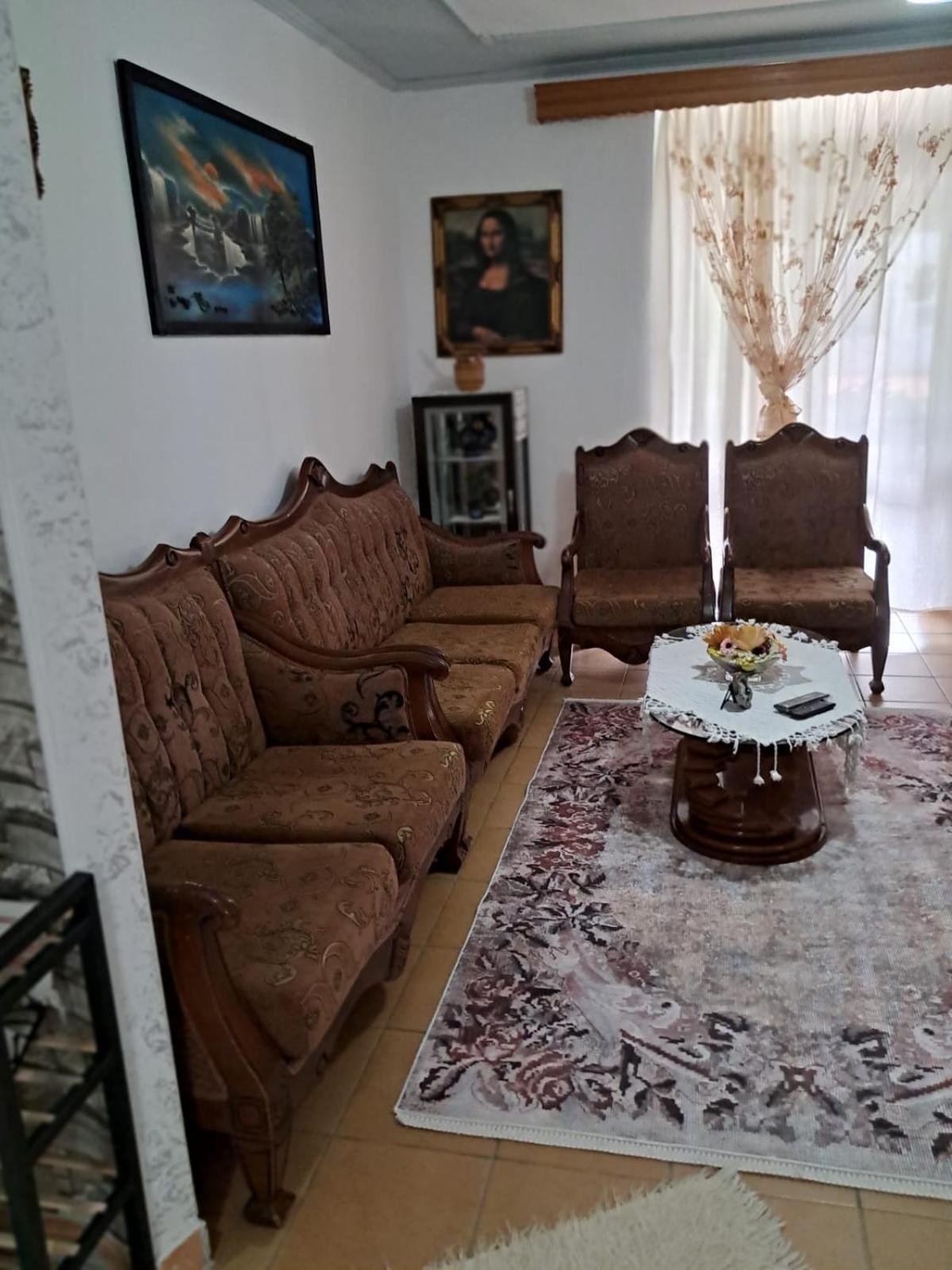 Olivia Guesthouse Gjirokastra Kültér fotó